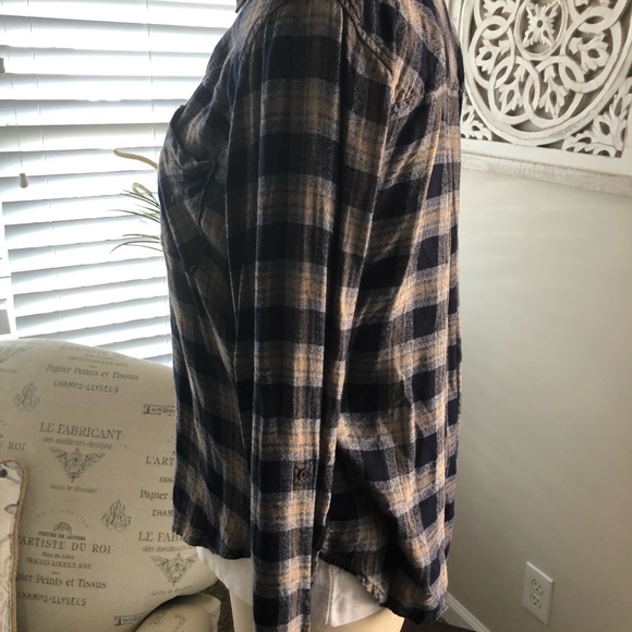 Lucky Brand flannel - Picture 3 of 8